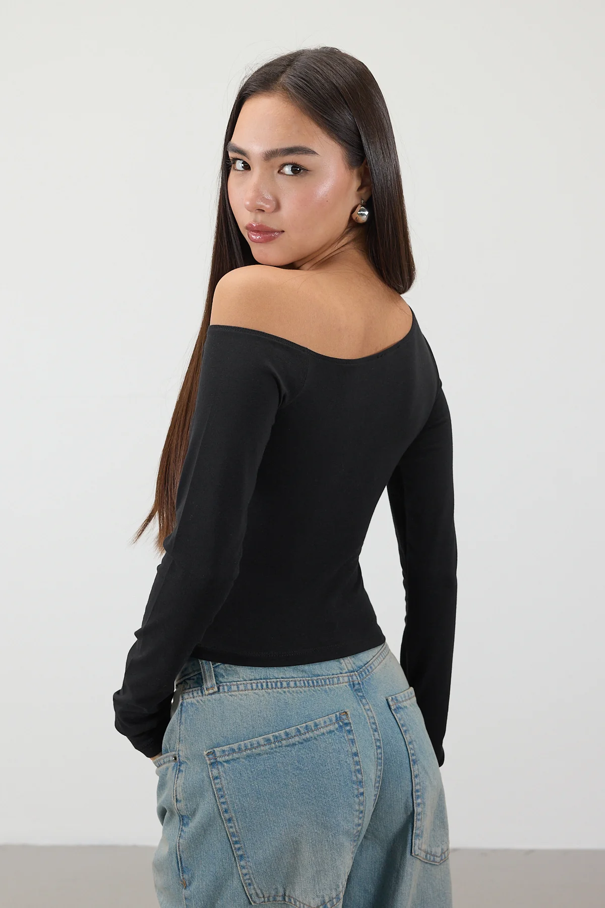 Asymmetrical Collar Long Sleeve Blouse - Image 19