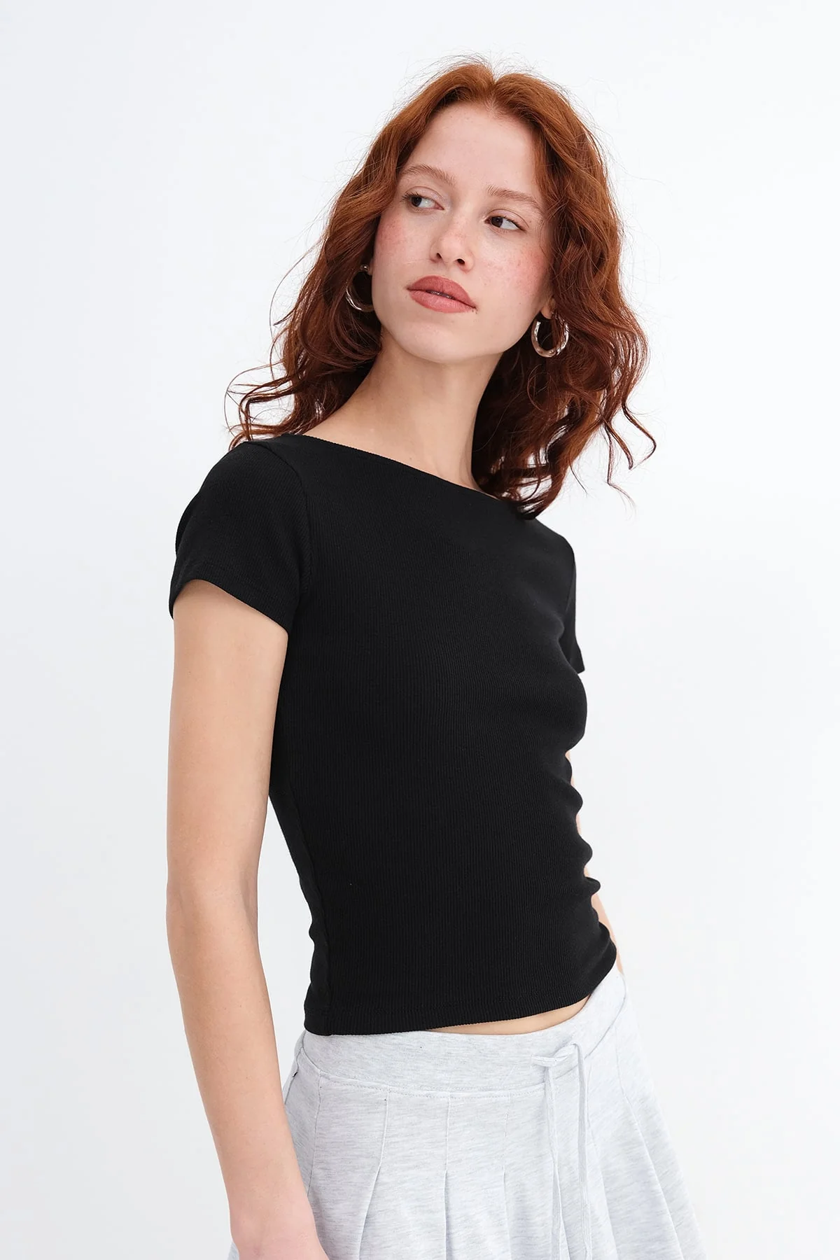 Basic Ribbed T-shirt - Image 26