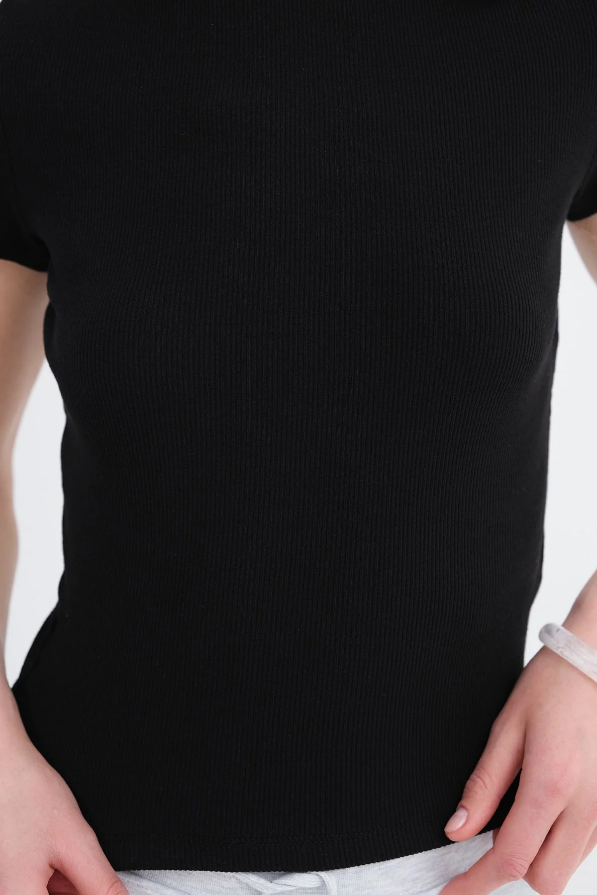 Basic Ribbed T-shirt - Image 28