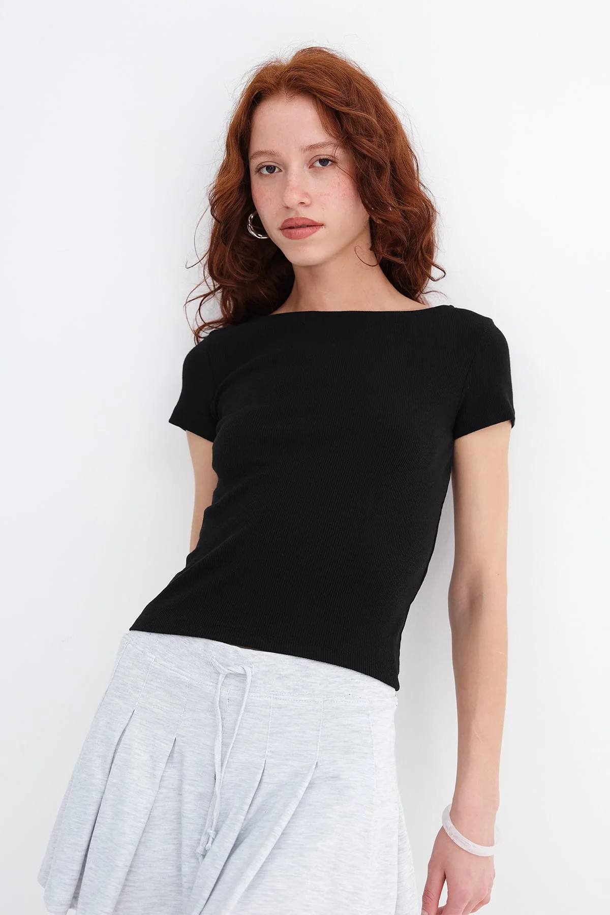 Basic Ribbed T-shirt - Image 30