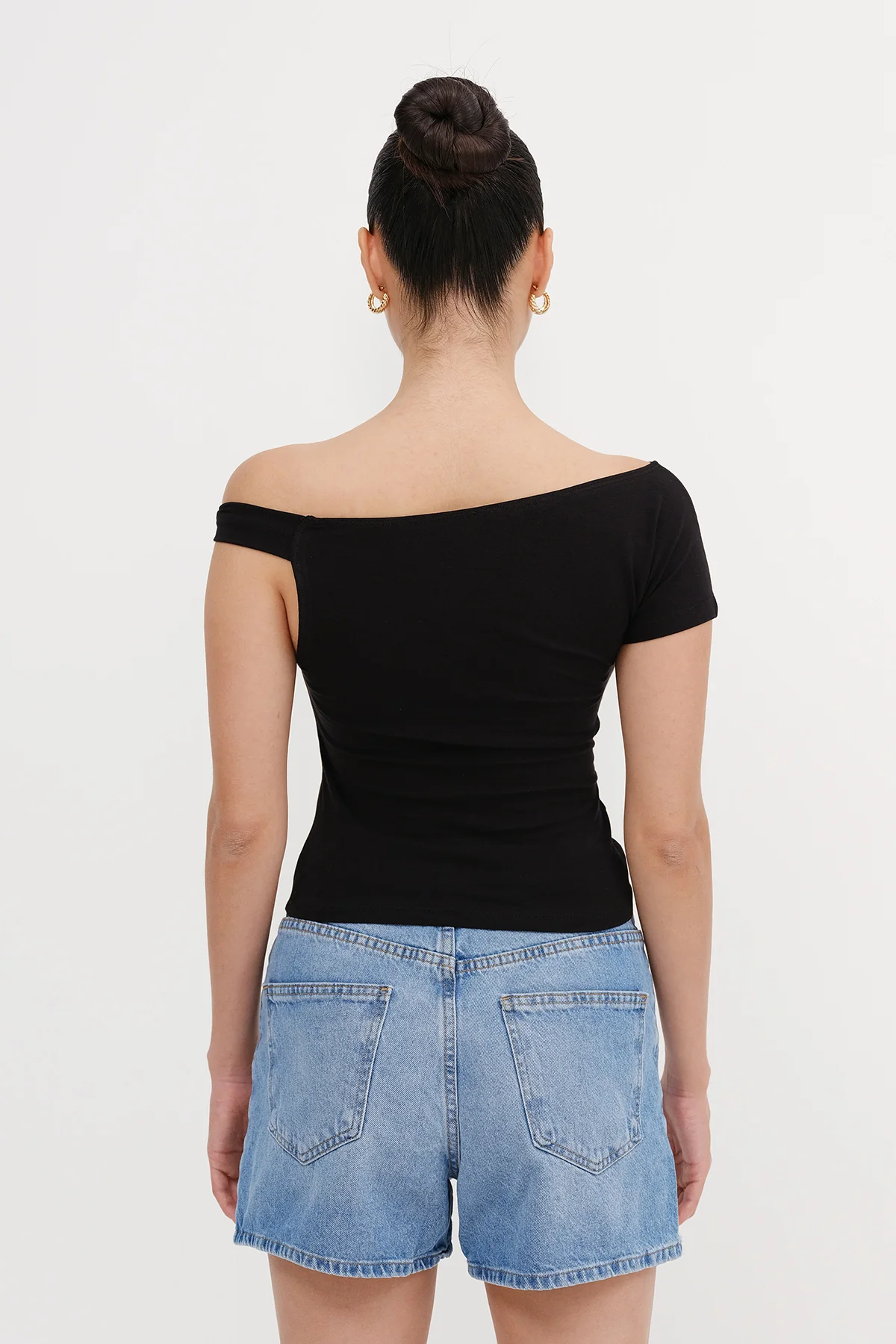 Basic T-shirt - Image 23