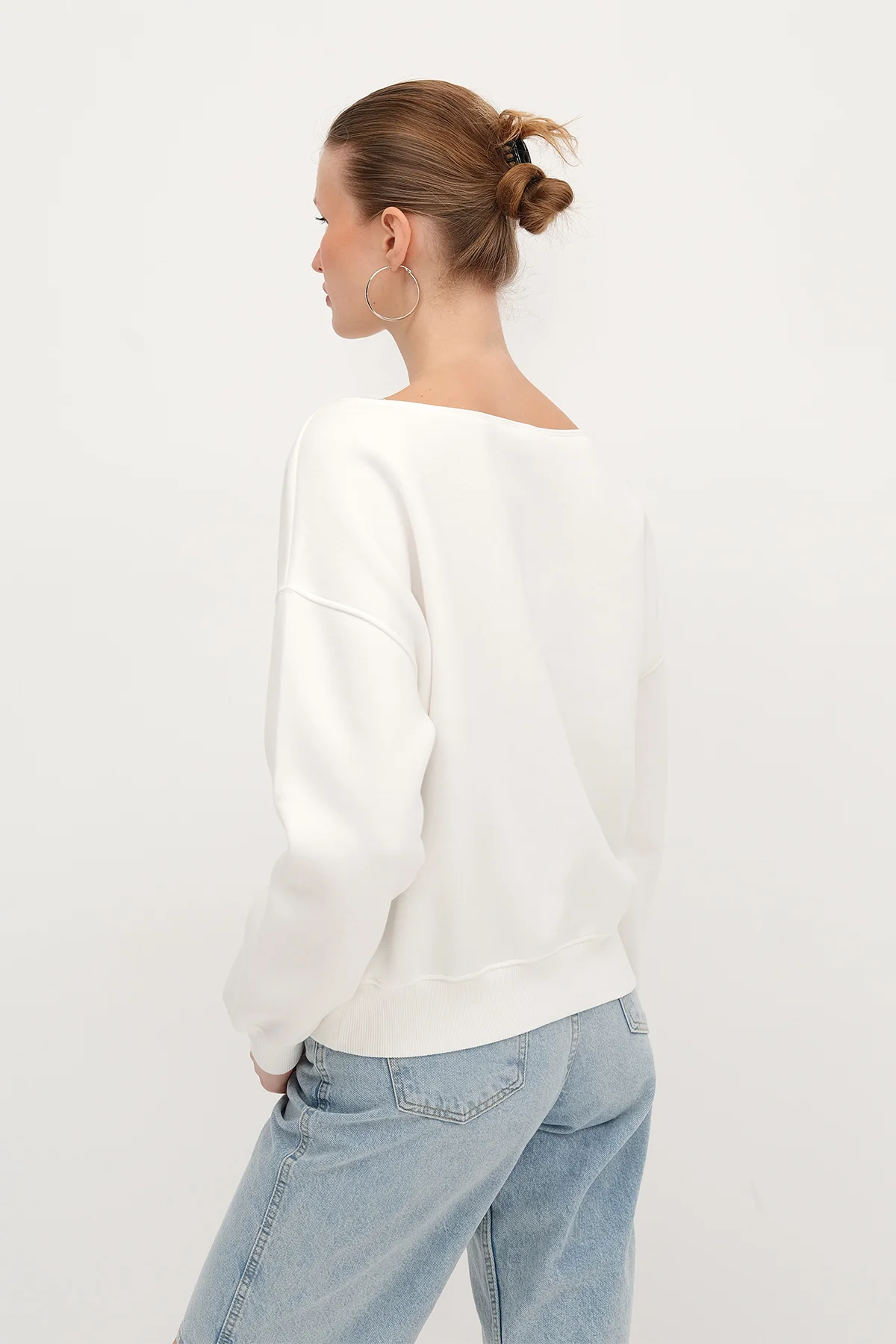 Boat Neck Fleece-Lined Sweatshirt - Image 15