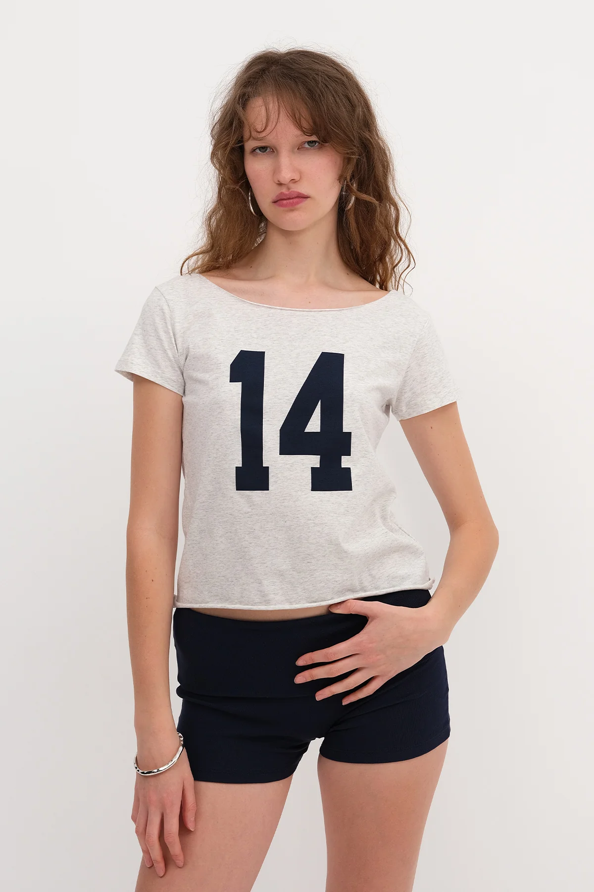 Boat Neck Printed T-shirt - Image 4