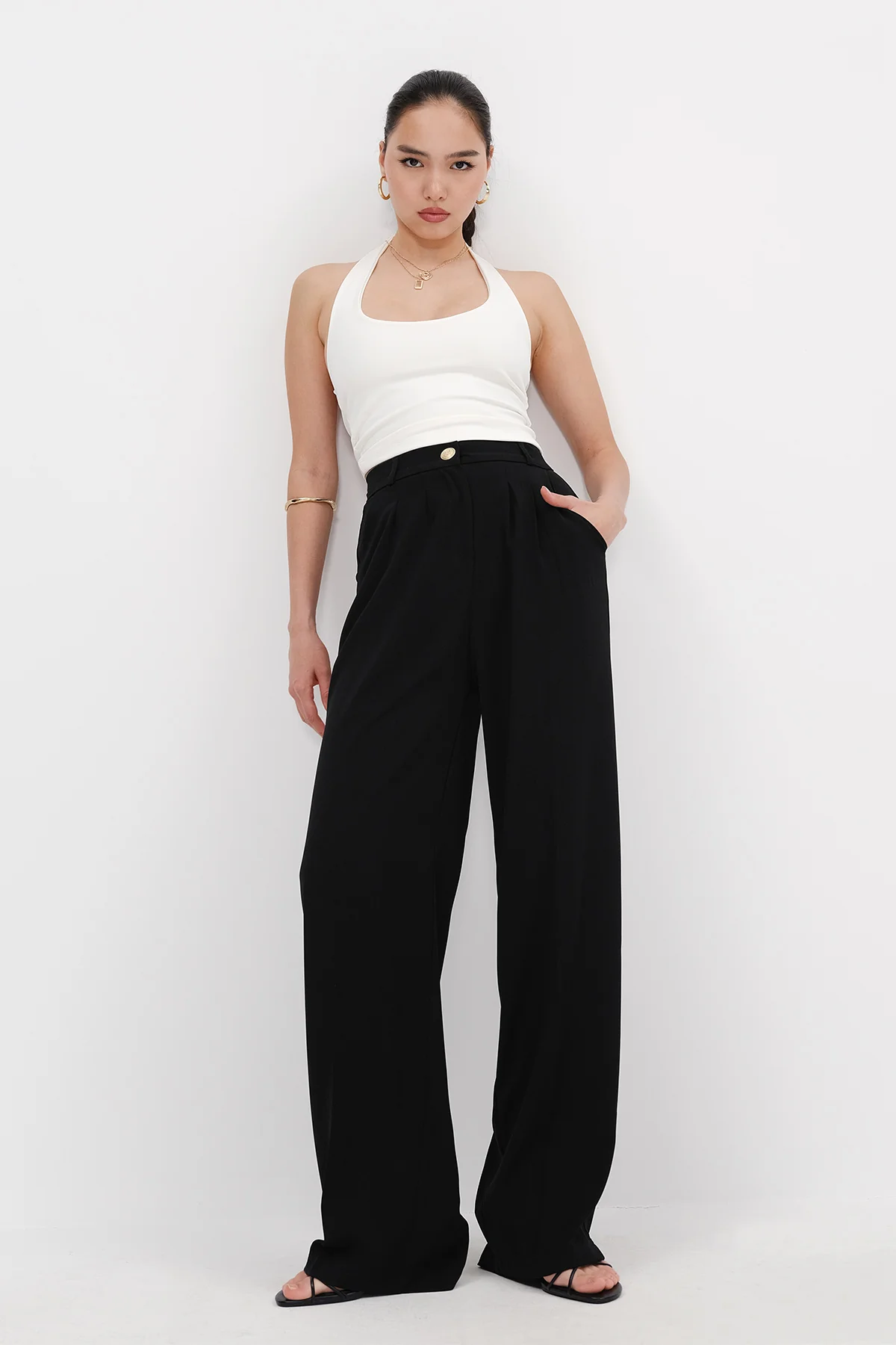 Buttoned Wide Leg Trousers - Image 25