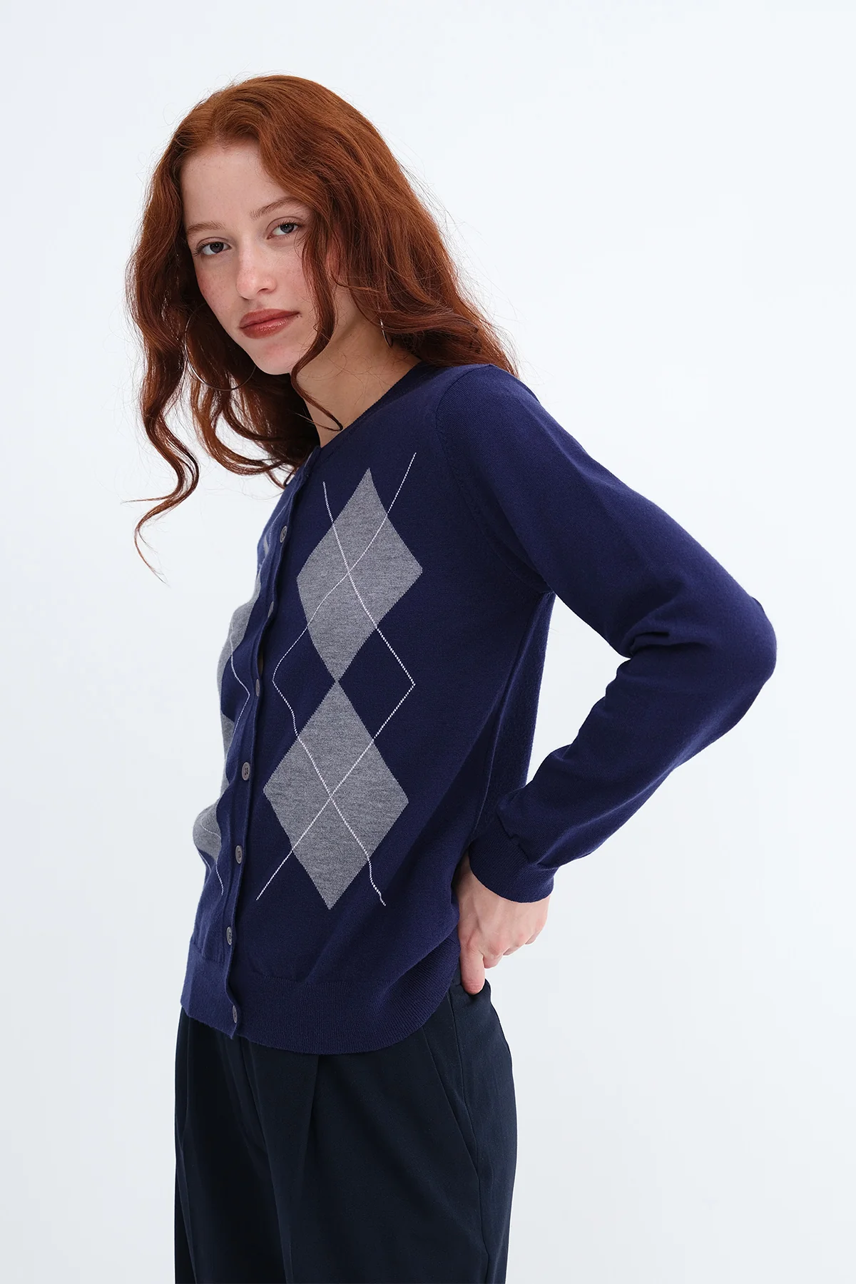 Diamond Pattern Knit Cardigan - Image 11