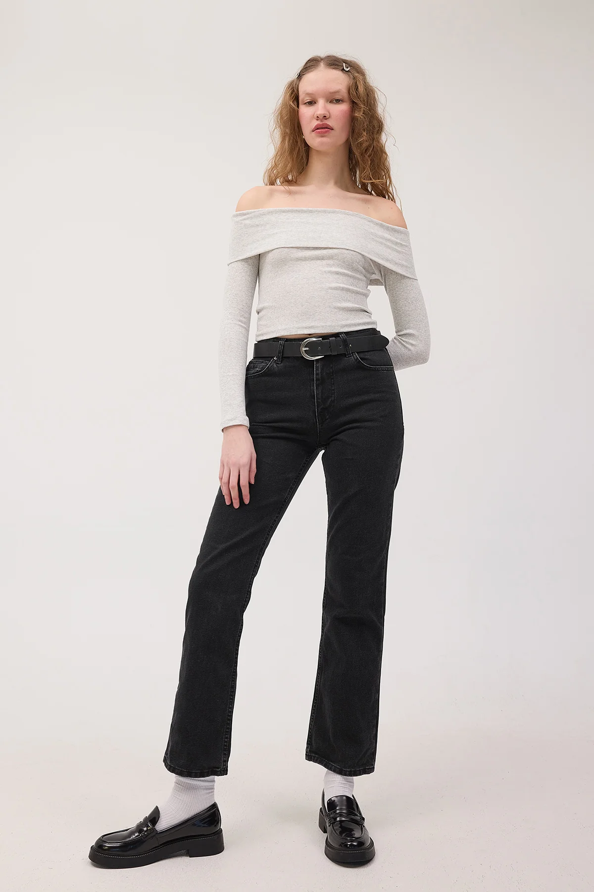 Madonna Collar Blouse - Image 13