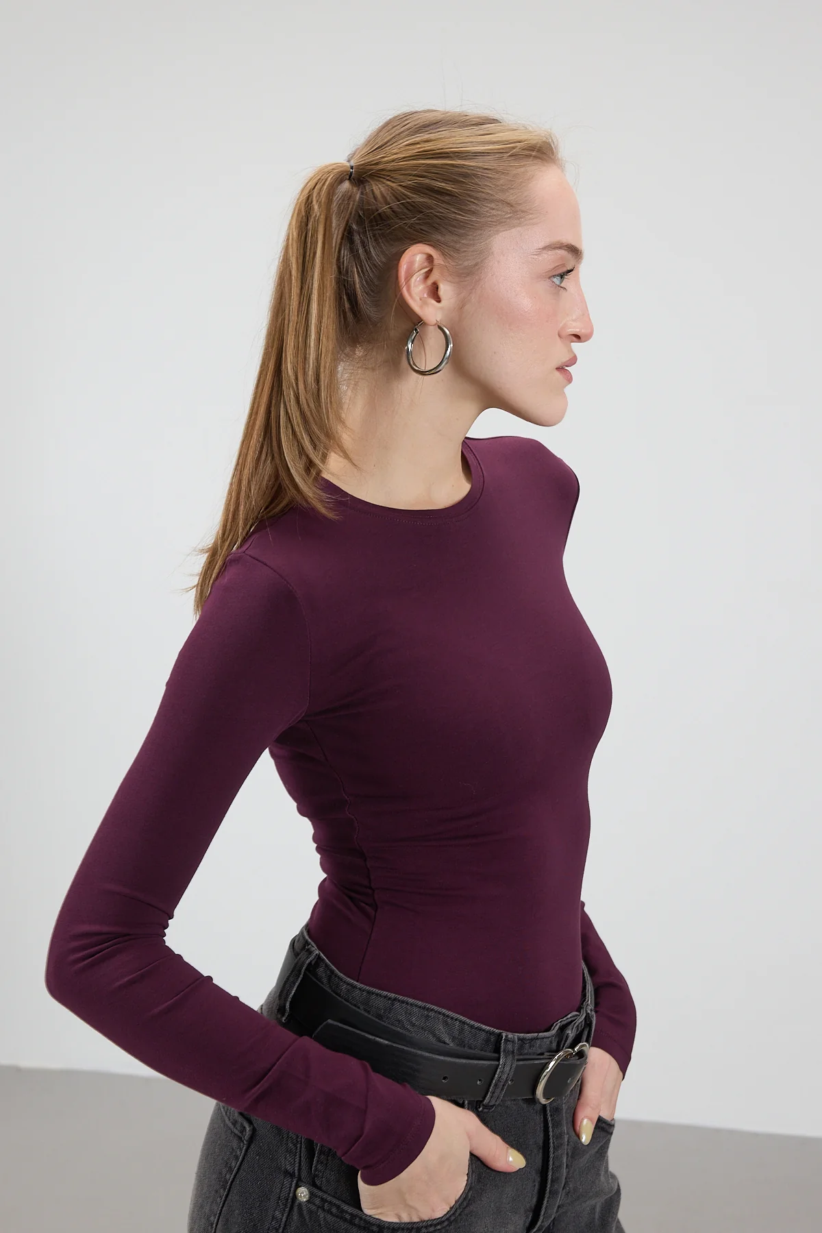 Round Neck Basic Blouse - Image 11