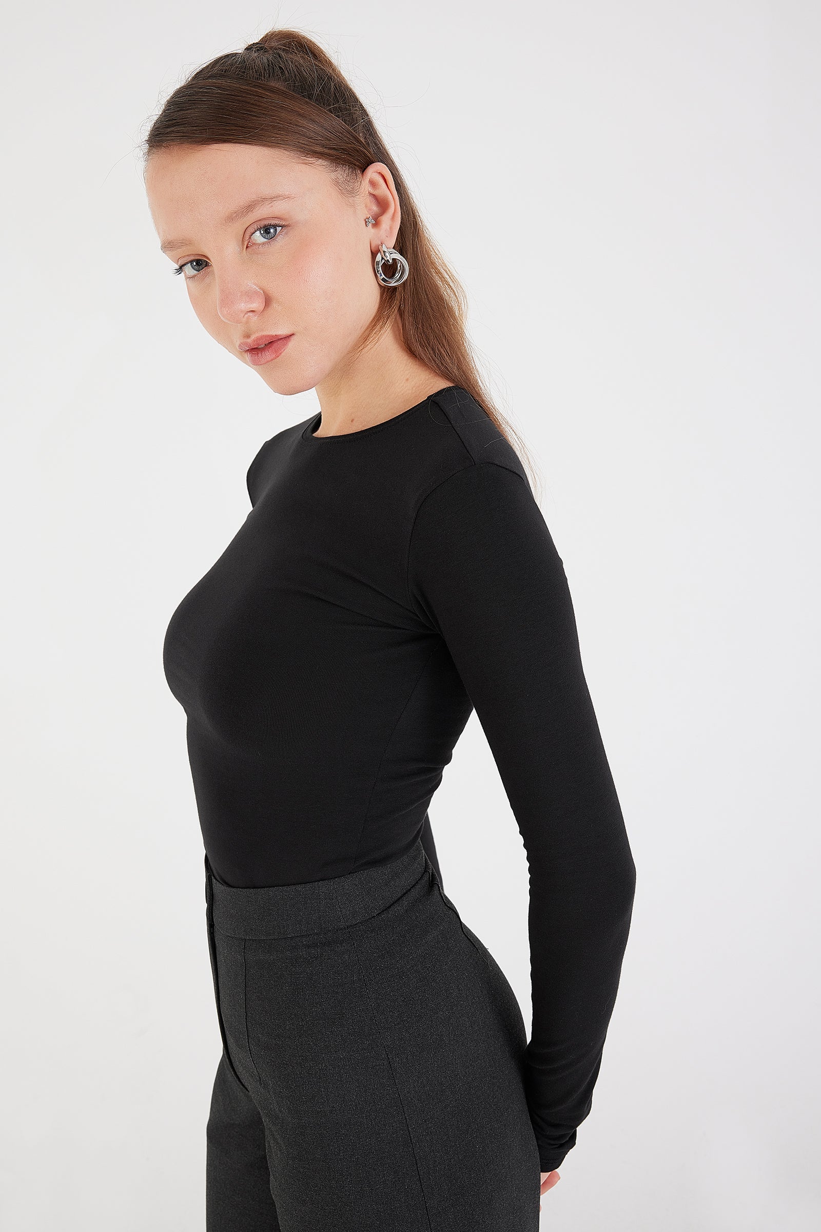 Round Neck Basic Blouse - Image 22