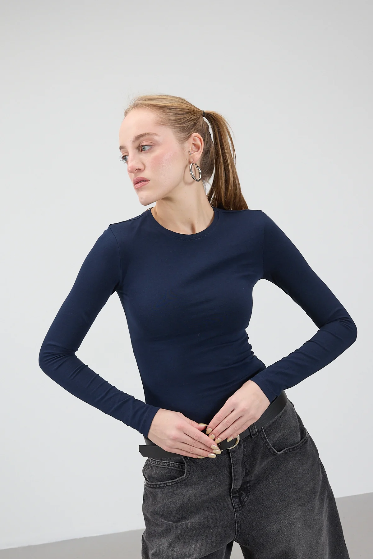 Round Neck Basic Blouse - Image 6