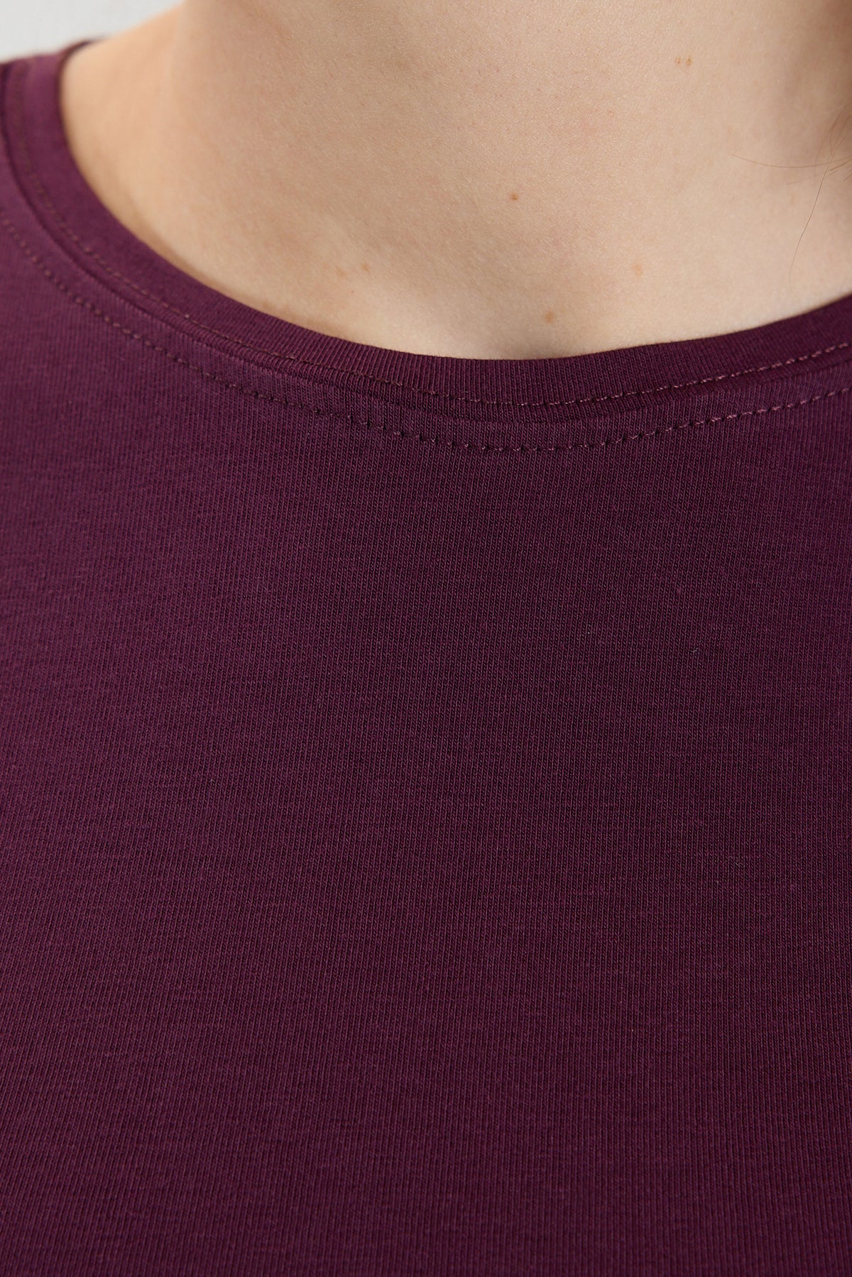 Round Neck Basic Blouse - Image 7
