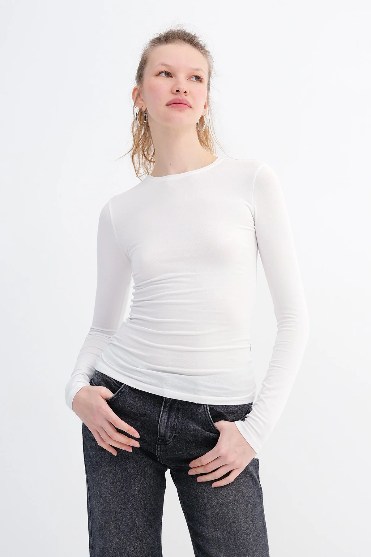 Round Neck Basic Blouse - Image 80