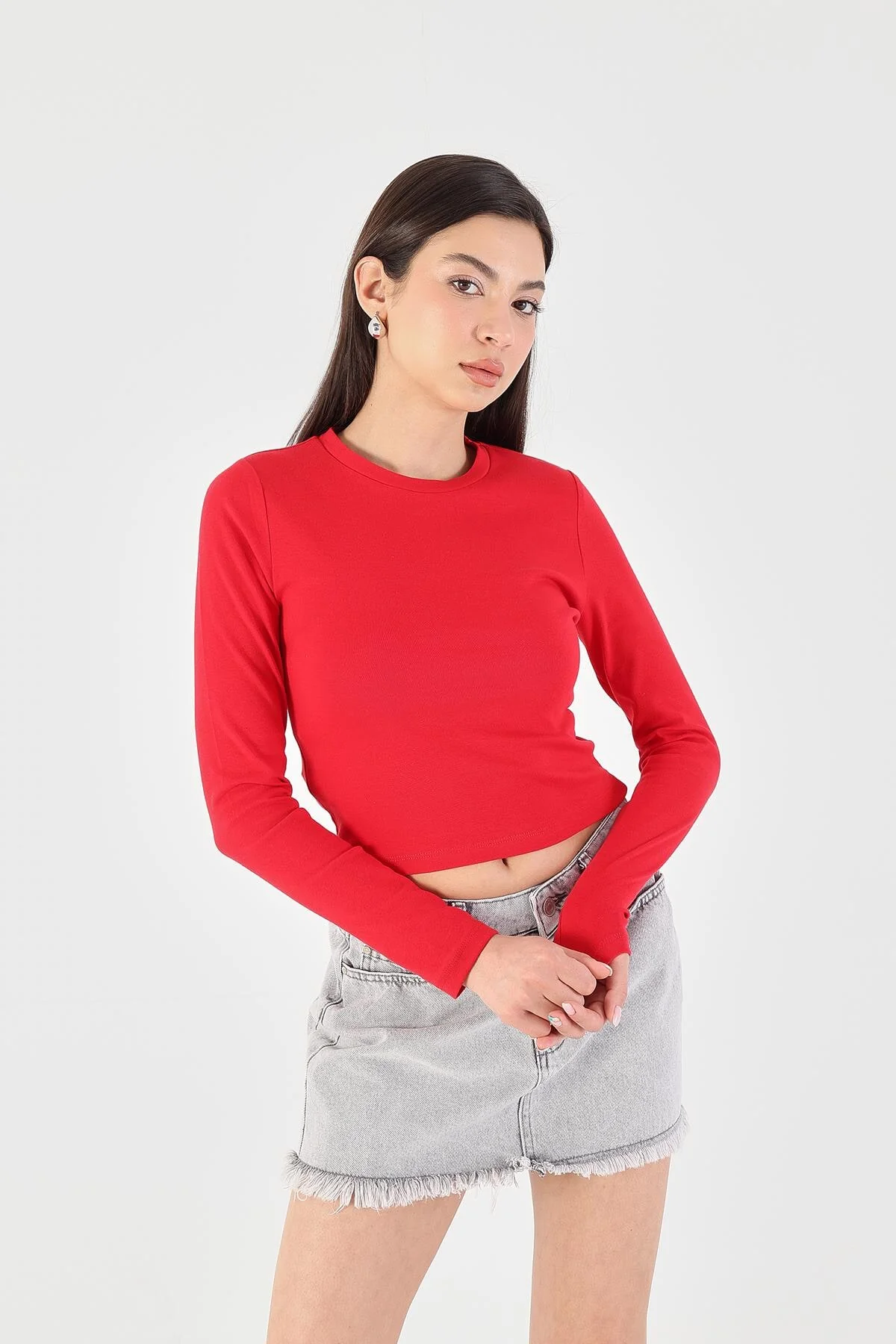 Round Neck Basic Crop Blouse - Image 28