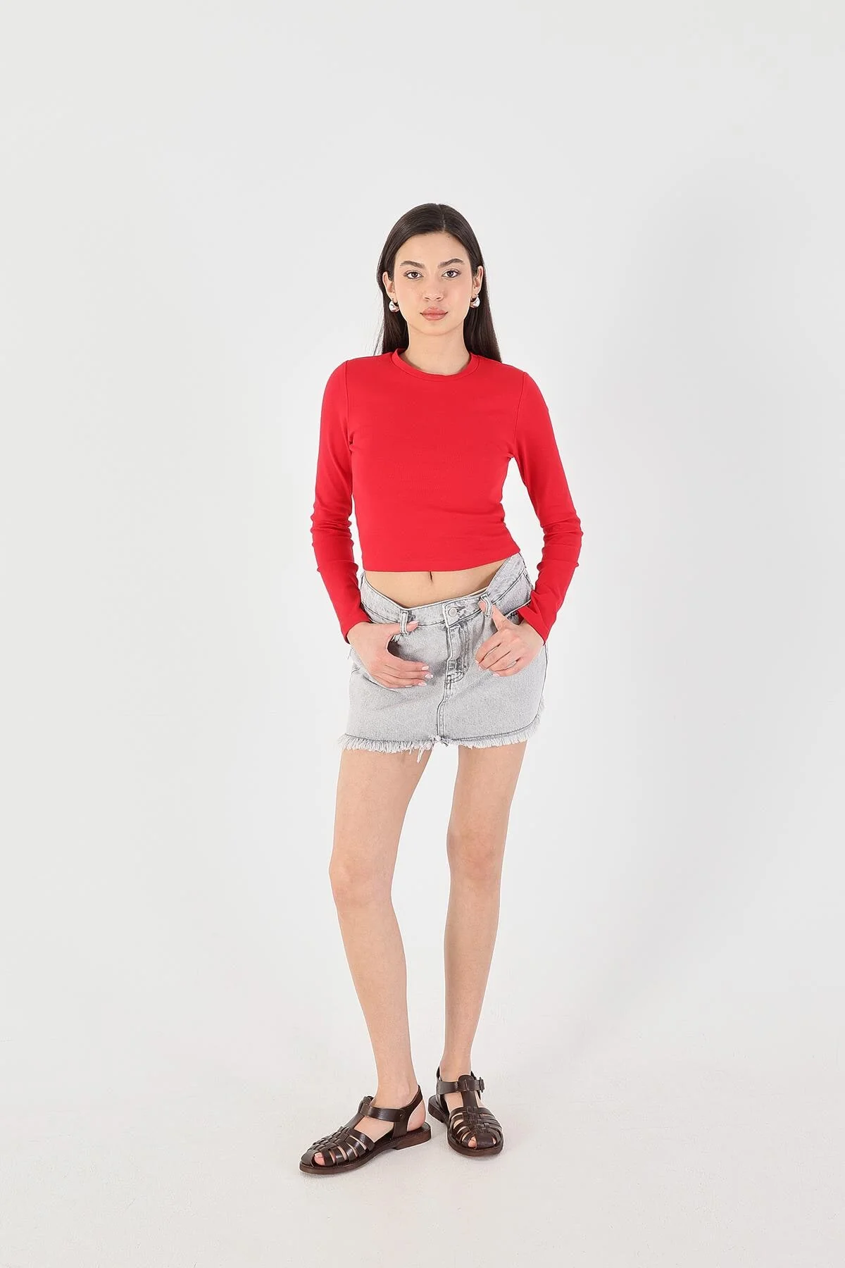 Round Neck Basic Crop Blouse - Image 29
