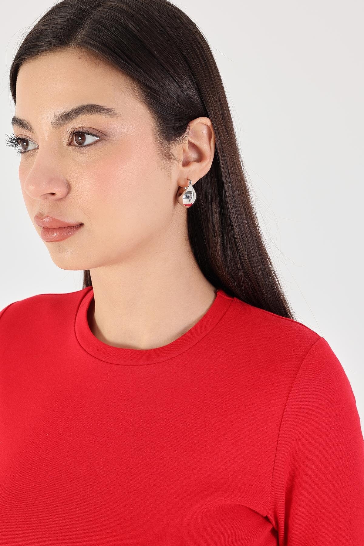 Round Neck Basic Crop Blouse - Image 30