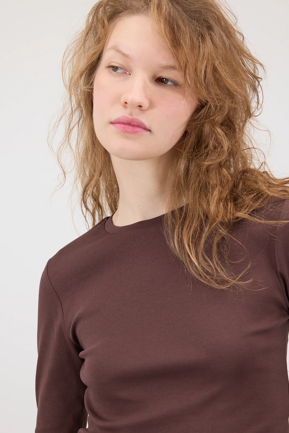 Round Neck Basic Crop Blouse - Image 4