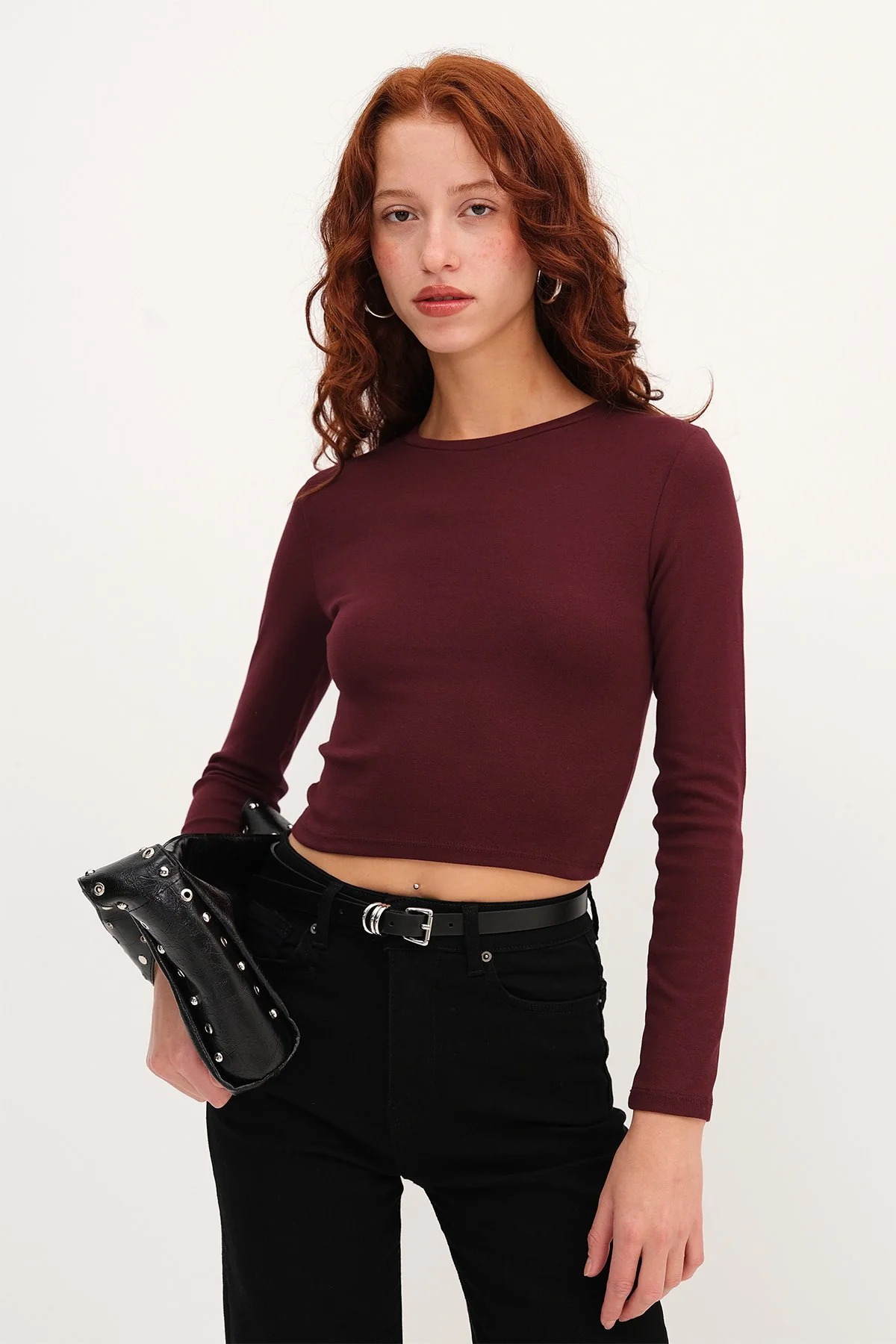Round Neck Basic Crop Blouse - Image 64