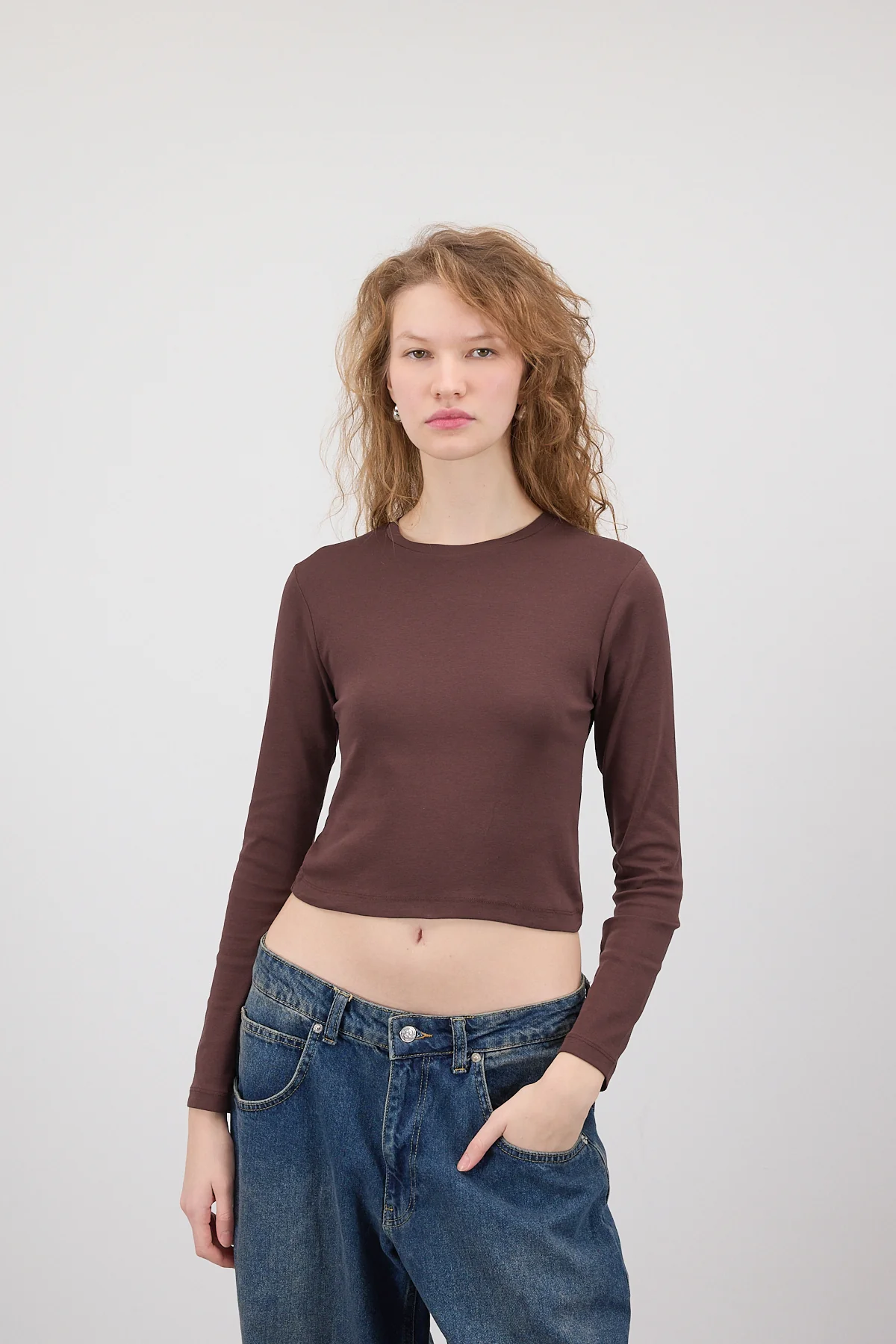 Round Neck Basic Crop Blouse - Image 8