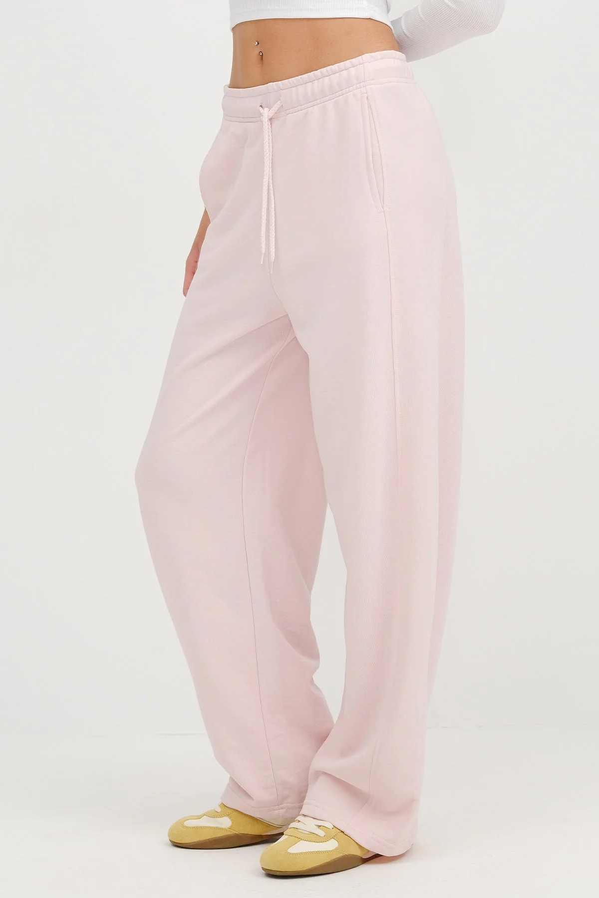 Wide Leg Sweatpants with Pockets - Image 35
