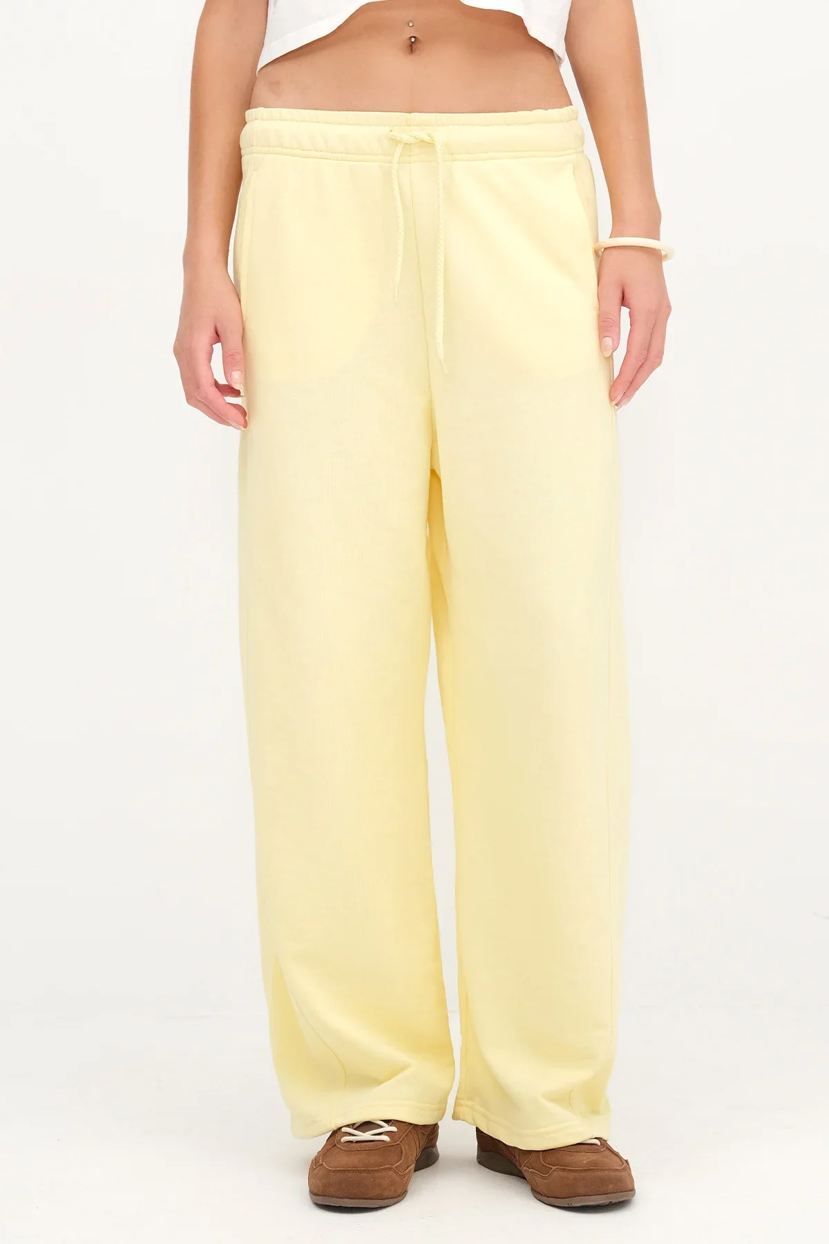 Wide Leg Sweatpants with Pockets - Image 44