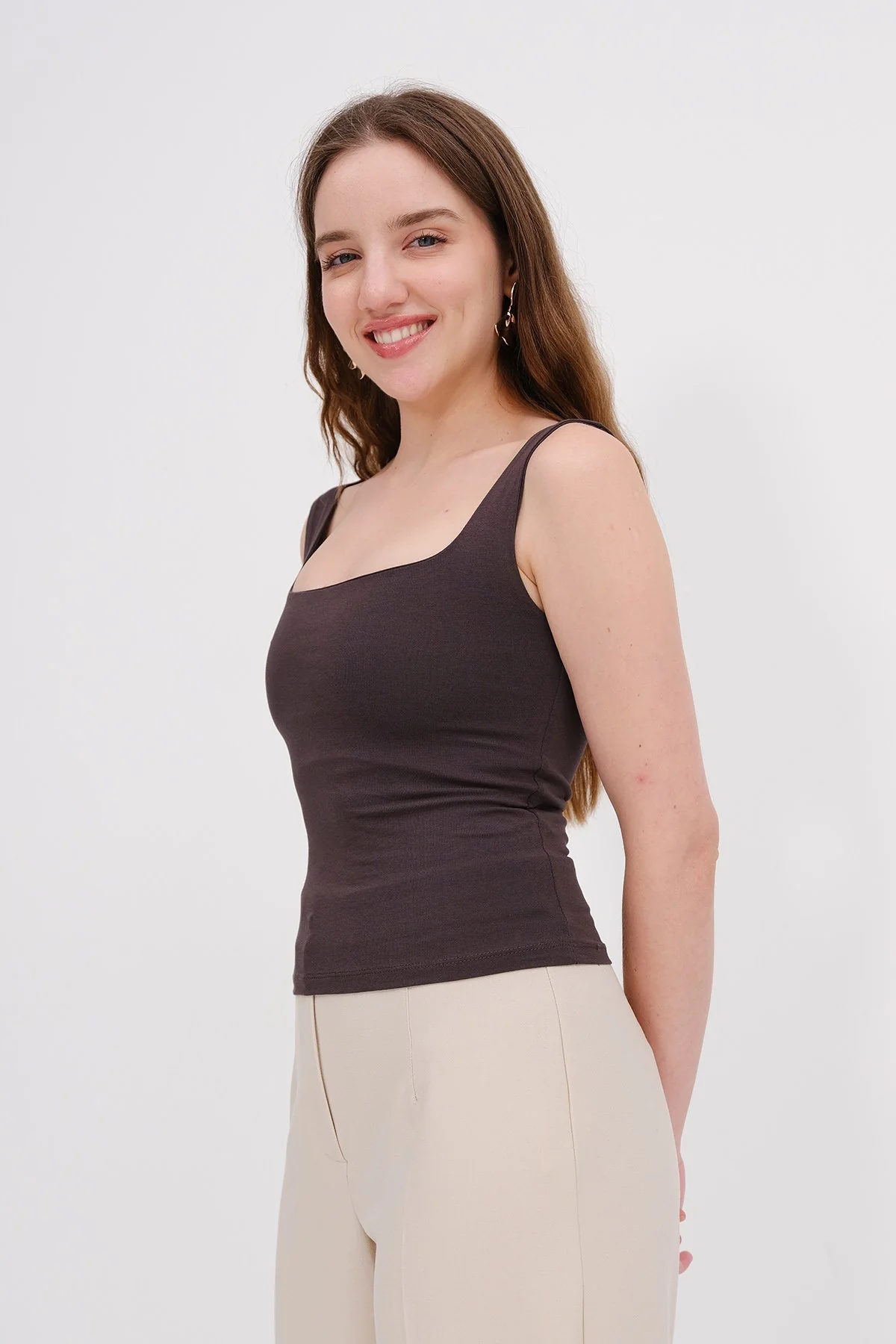 Wide-Strap Square Neck Tank Top - Image 34