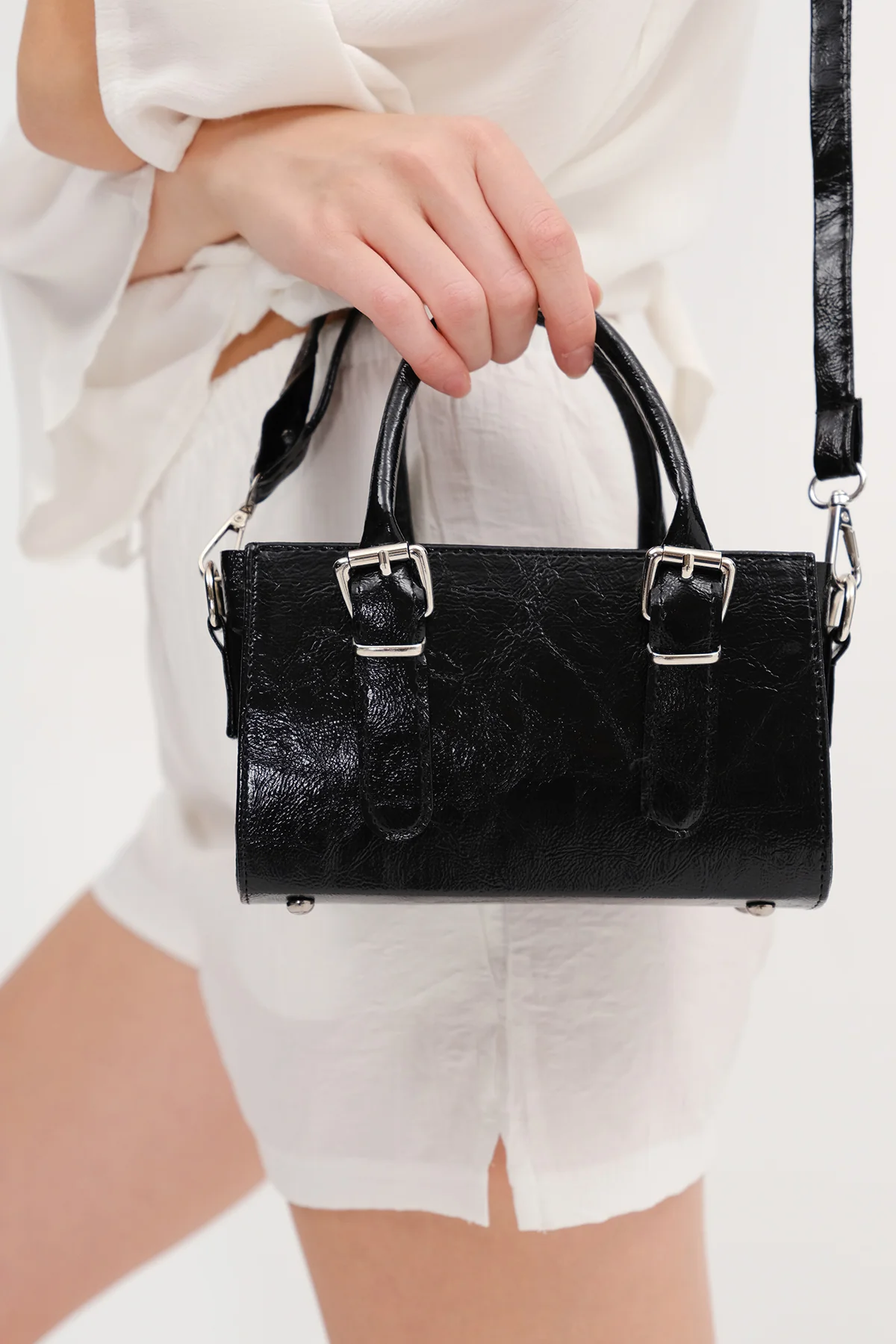 Zippered Hand and Shoulder Bag - Image 11